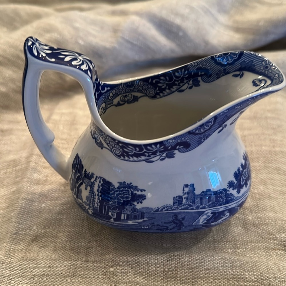 Spode Portmeirion Italian creamer 7oz